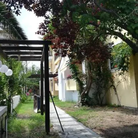 Melina Apartments Nikiti  Buitenkant foto