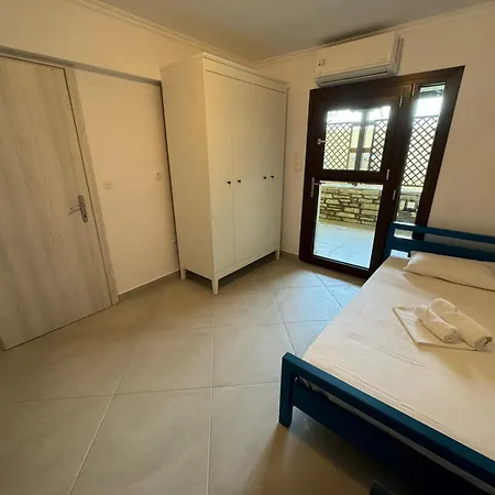 Melina Apartments Nikiti  Buitenkant foto